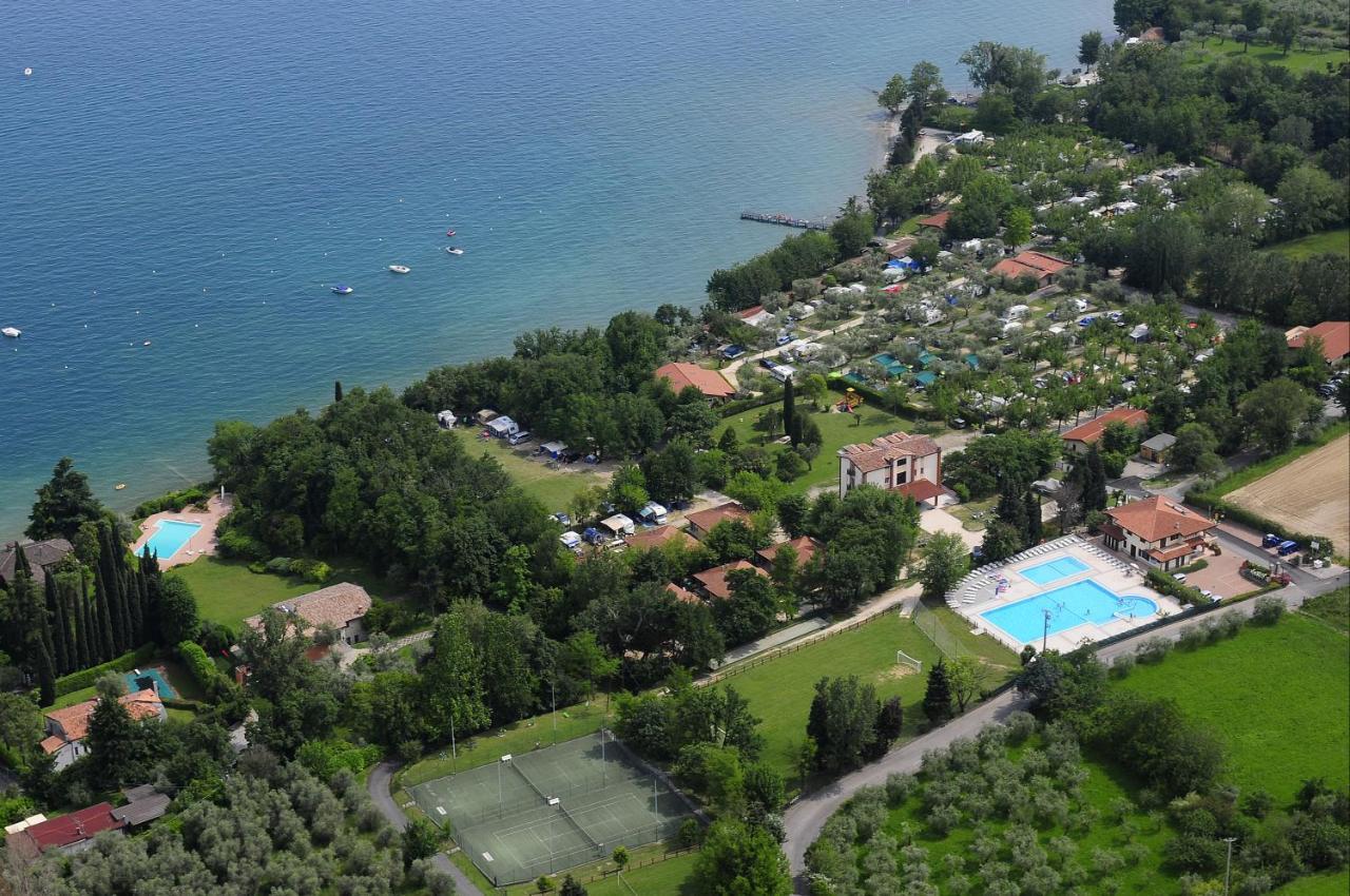 Camping Zocco مانربا ديل جاردا المظهر الخارجي الصورة