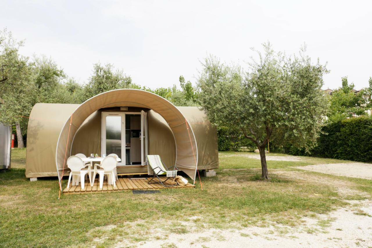 Camping Zocco مانربا ديل جاردا المظهر الخارجي الصورة