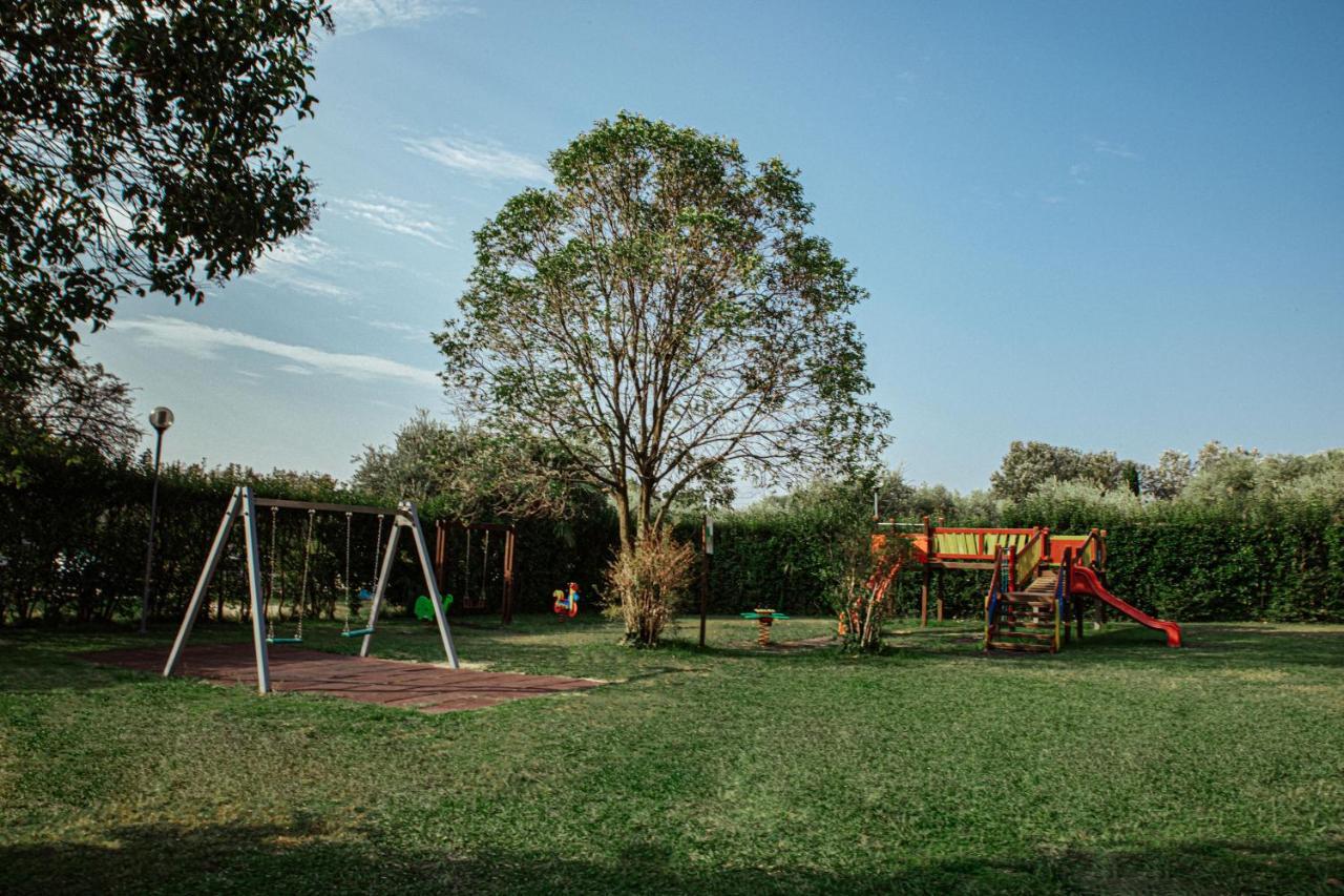 Camping Zocco مانربا ديل جاردا المظهر الخارجي الصورة
